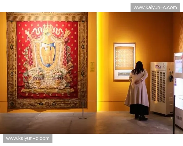 法兰西之巅的权杖之争：当巴黎的华丽遇上里尔的钢铁意志